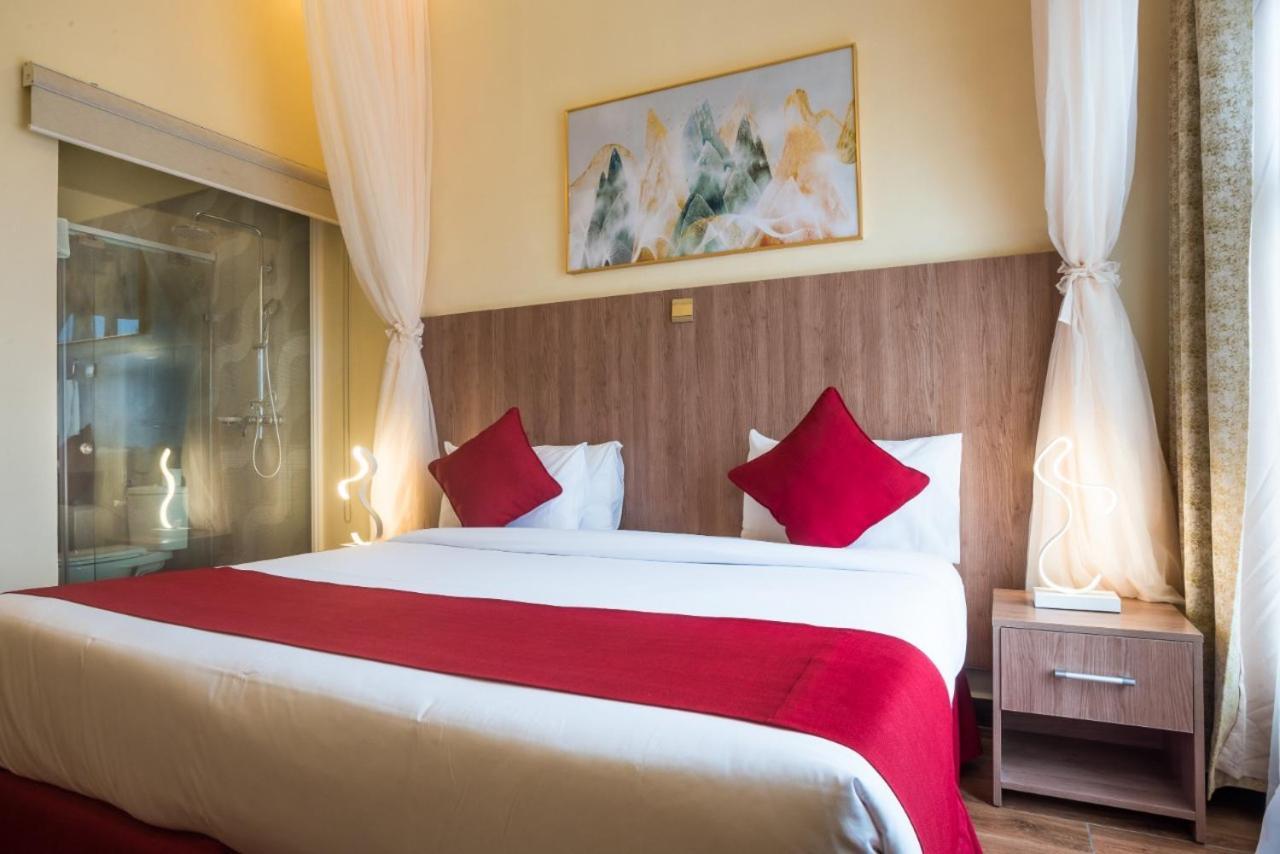 Verona Hotel And Conference Center ルイル エクステリア 写真