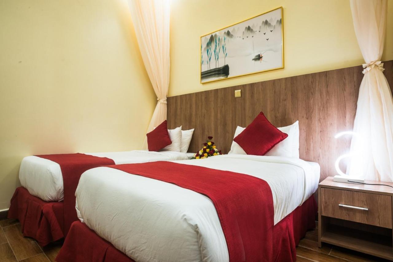 Verona Hotel And Conference Center ルイル エクステリア 写真