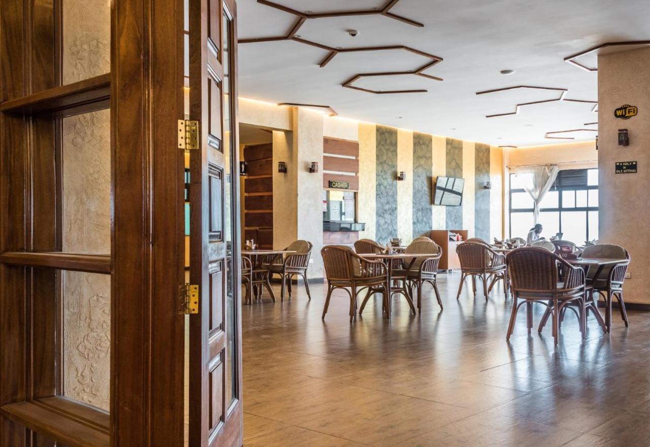Verona Hotel And Conference Center ルイル エクステリア 写真