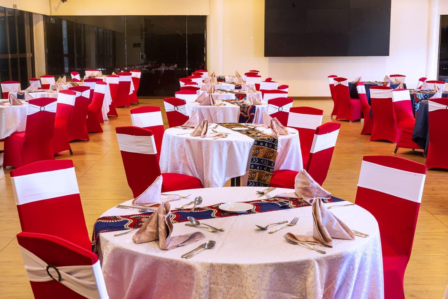 Verona Hotel And Conference Center ルイル エクステリア 写真